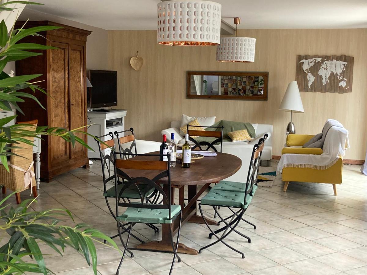 La Casa Cantarana Льо Теш Екстериор снимка